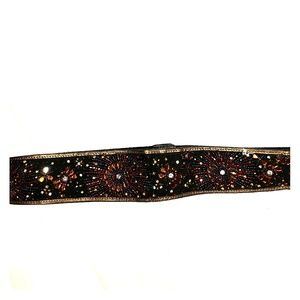 Anthropologie belt w/gemstone detail. Size M